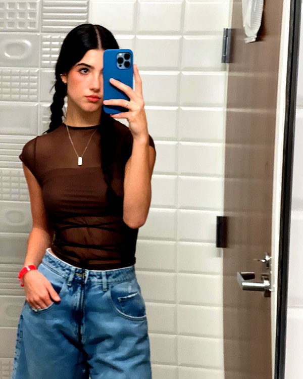 charlidamelio instagram image archive image