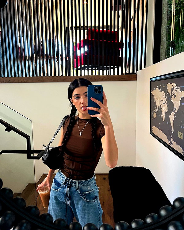 charlidamelio instagram image archive image