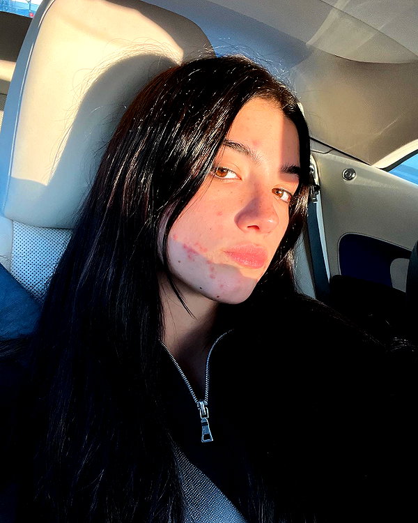 charlidamelio instagram image archive image