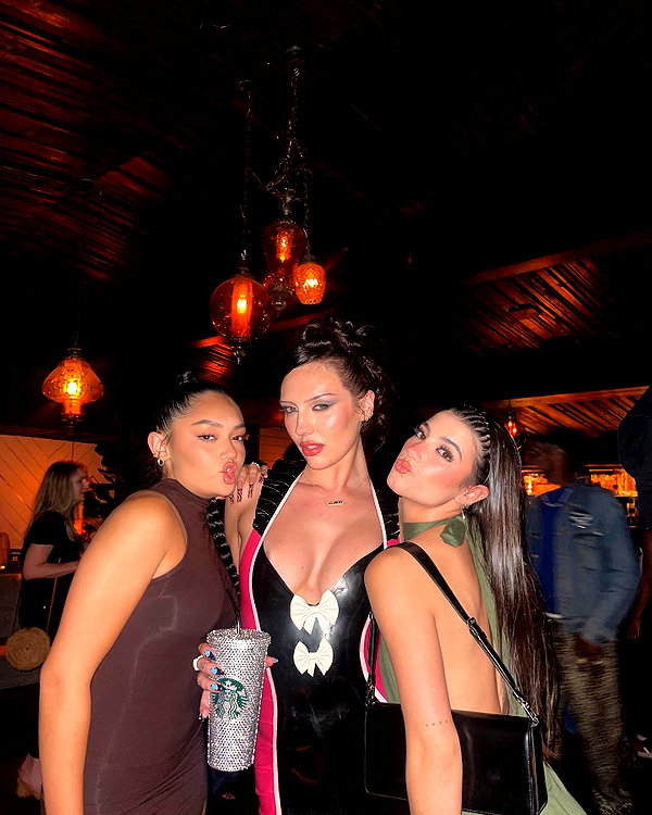 charlidamelio instagram image archive image