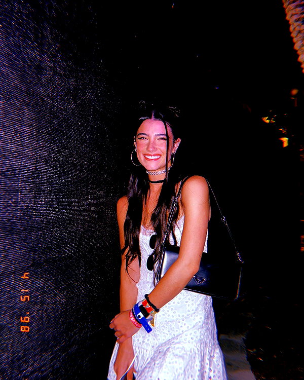 charlidamelio instagram image archive image