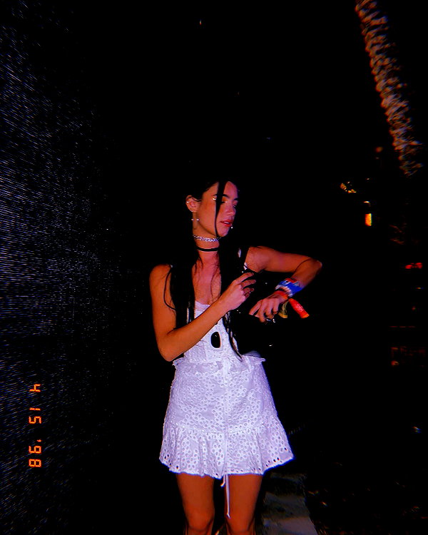 charlidamelio instagram image archive image