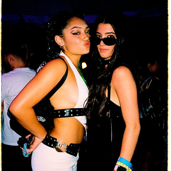 charlidamelio instagram image archive image