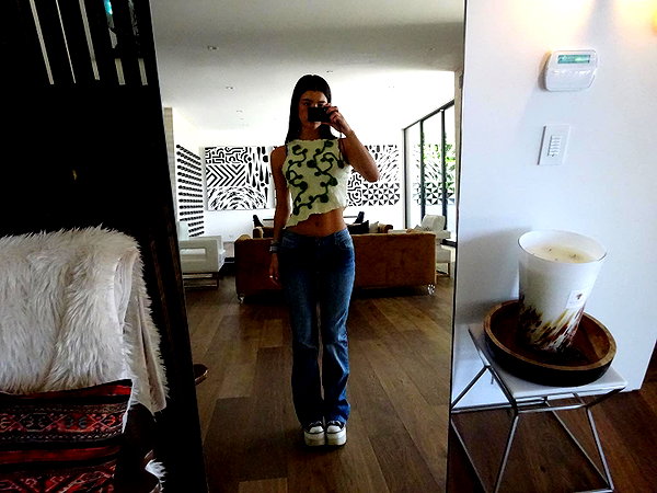 charlidamelio instagram image archive image