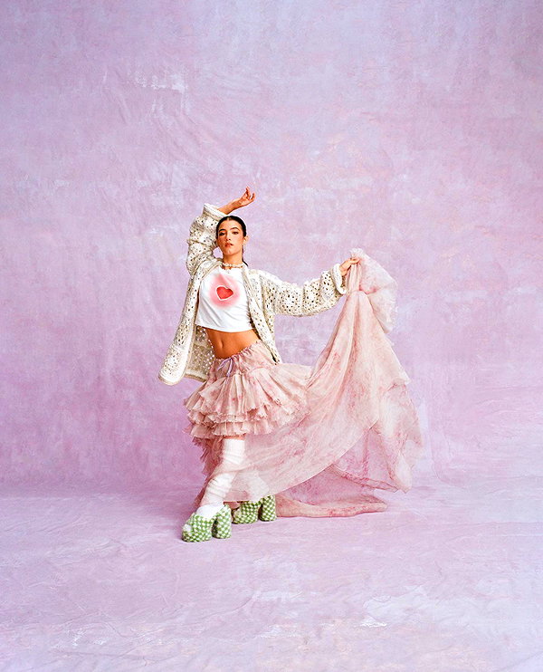 charlidamelio instagram image archive image