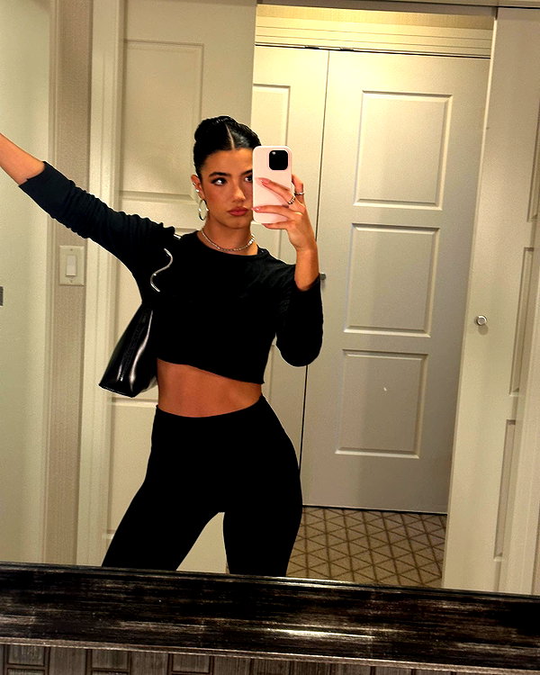 charlidamelio instagram image archive image