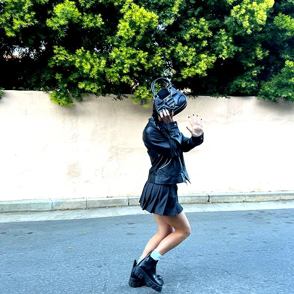 charlidamelio instagram image archive image