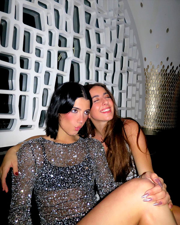 charlidamelio instagram image archive image