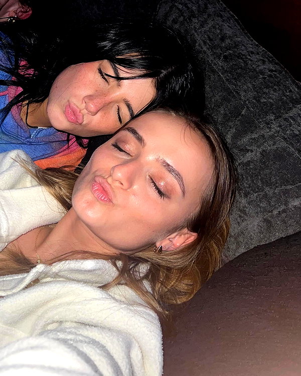 charlidamelio instagram image archive image