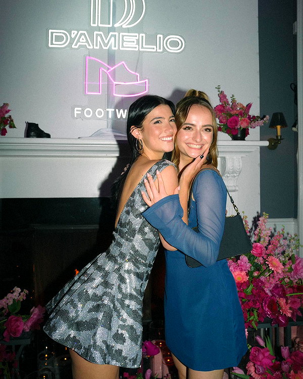 charlidamelio instagram image archive image