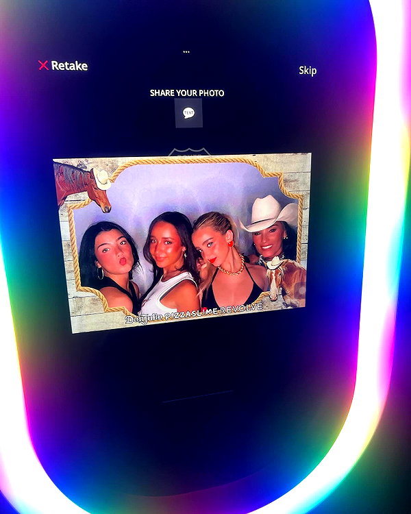 charlidamelio instagram image archive image