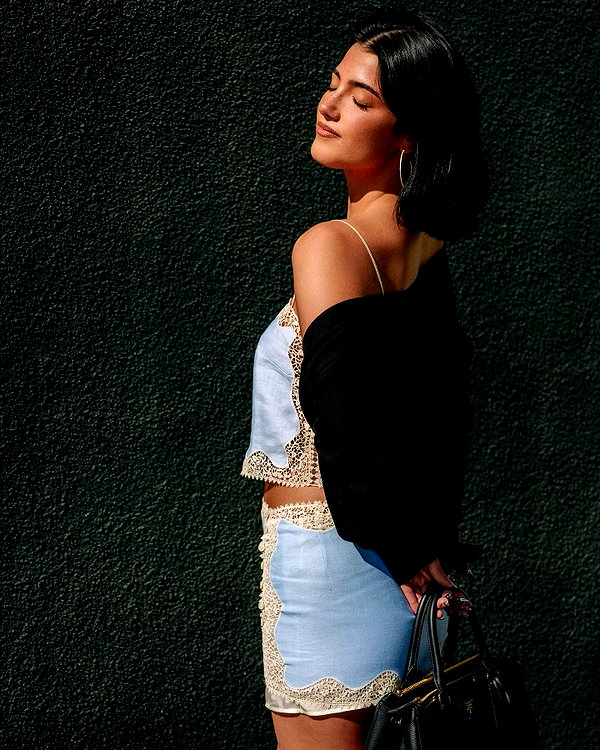charlidamelio instagram image archive image