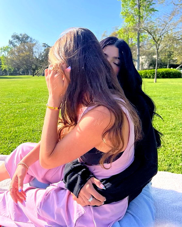 charlidamelio instagram image archive image