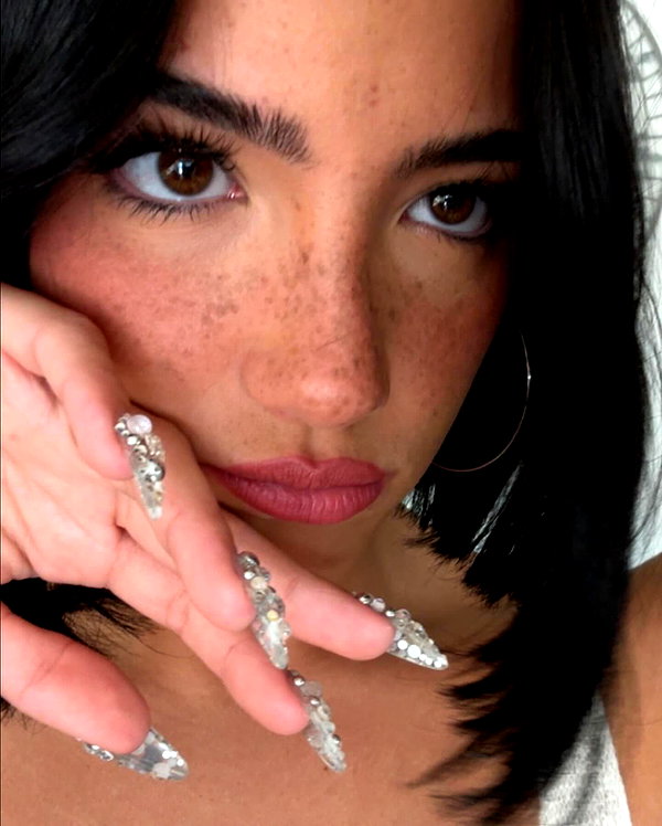 charlidamelio instagram image archive image