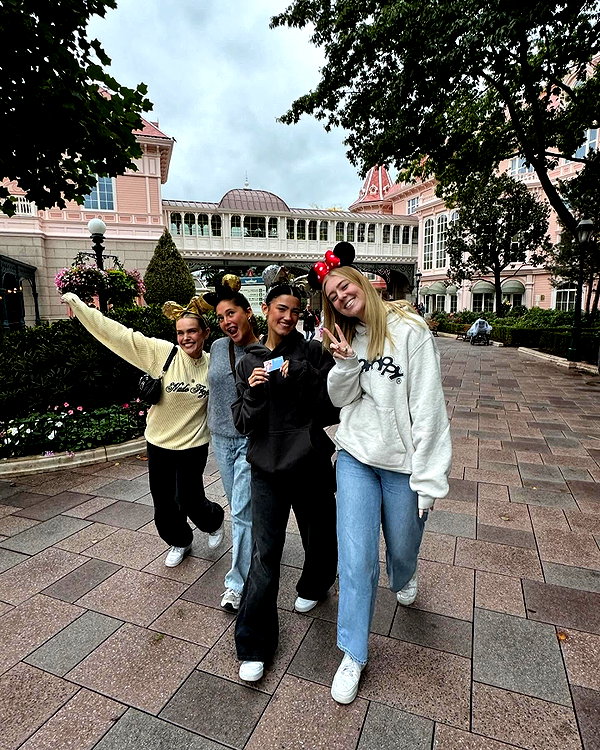 charlidamelio instagram image archive image