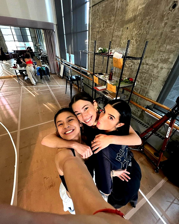 charlidamelio instagram image archive image