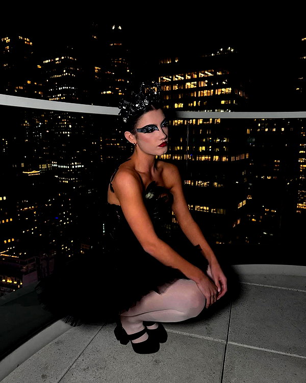 charlidamelio instagram image archive image