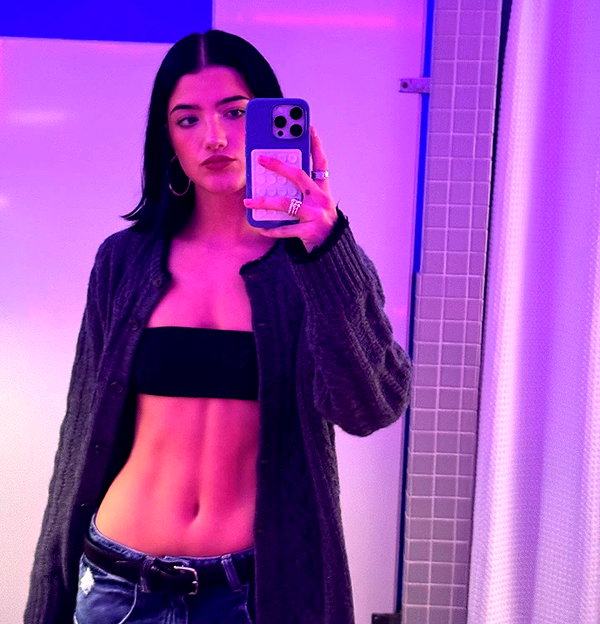 charlidamelio instagram image archive image