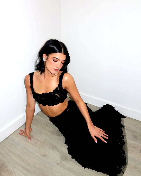 charlidamelio instagram image archive image