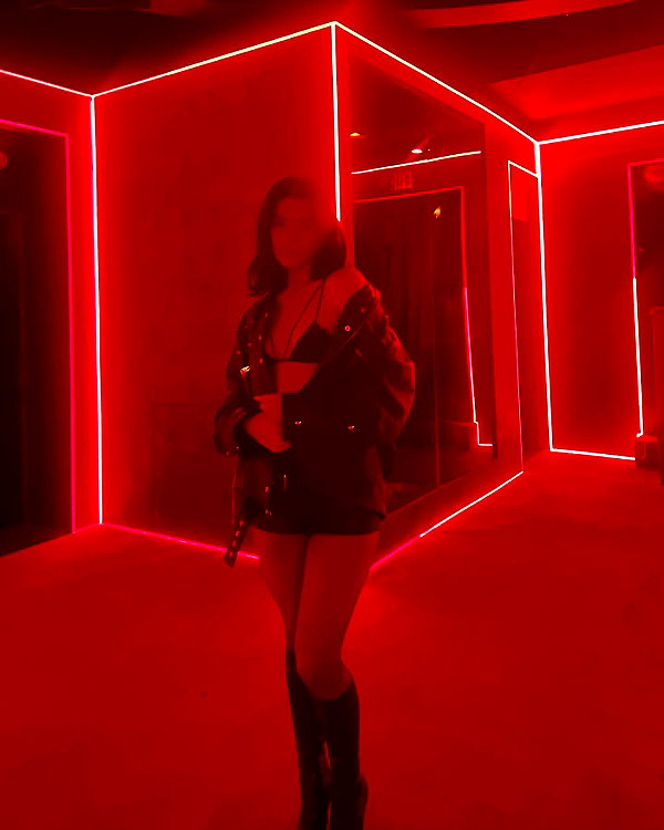 charlidamelio instagram image archive image