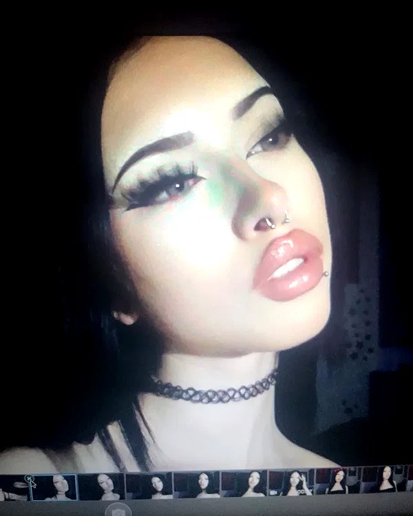 chica.niebla instagram image archive image