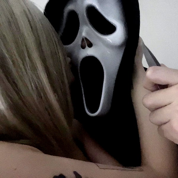 chica.niebla instagram image archive image