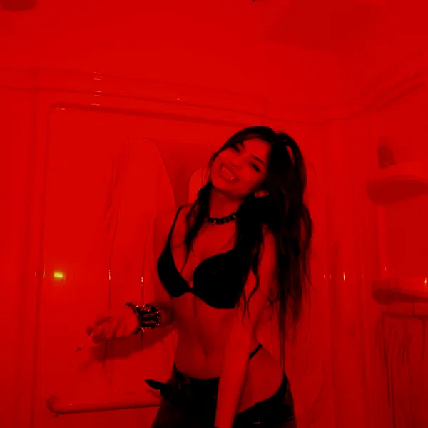 chica.niebla instagram image archive image