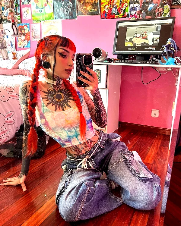 chica.niebla instagram image archive image