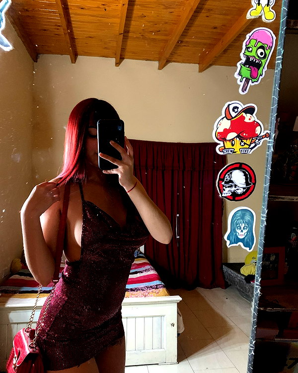chiiaaaaaara.v instagram image archive image