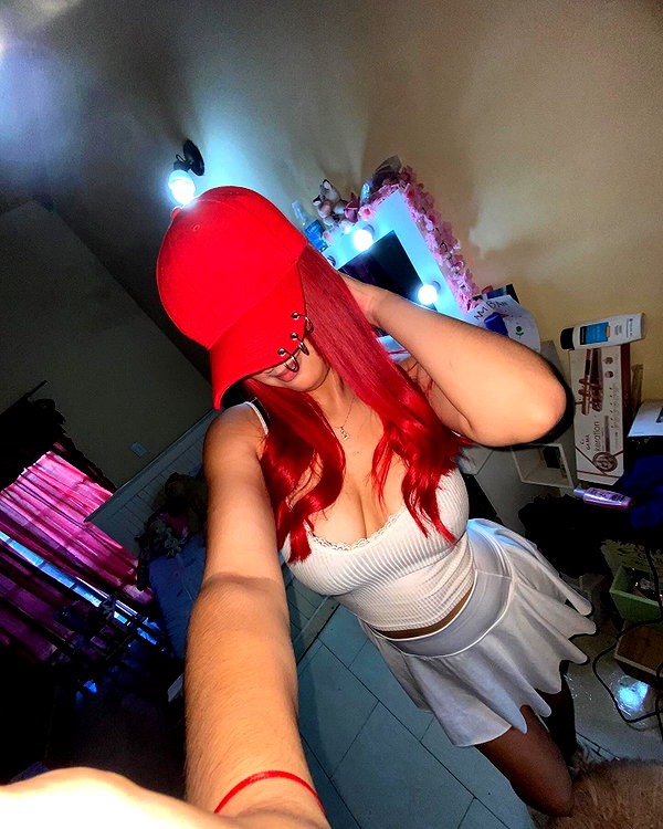 chiiaaaaaara.v instagram image archive image