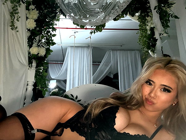 chinkerbellaa instagram image archive image