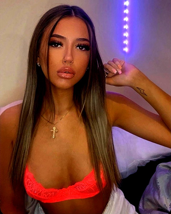 chlochristienx instagram image archive image