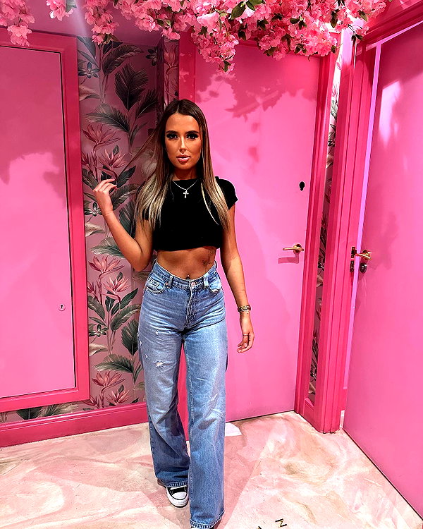 chlochristienx instagram image archive image