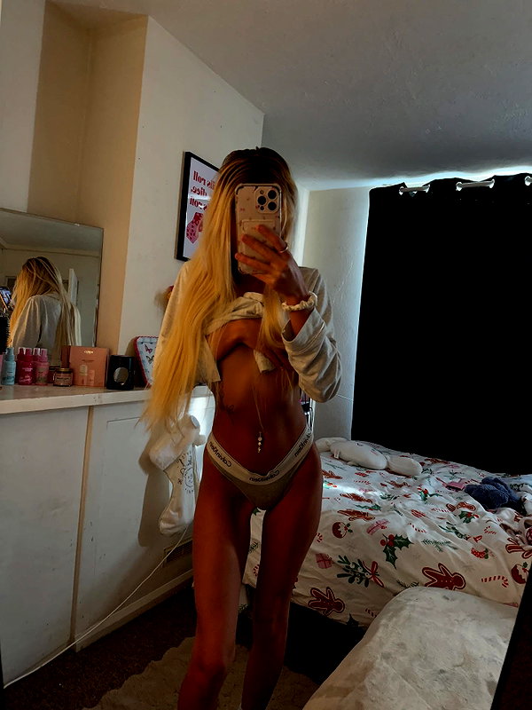 chloelilsxx chloelilsxx archive image