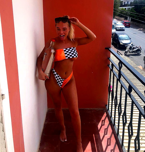 chloetamiii instagram image archive image