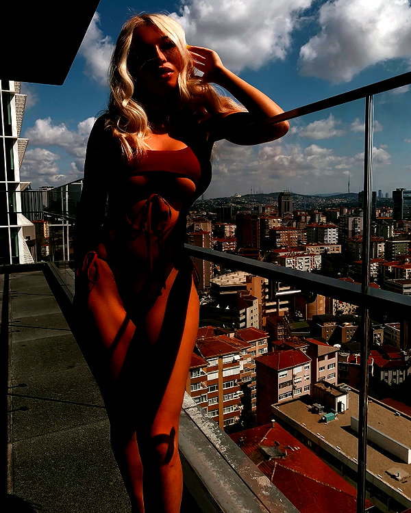 chloetamiii instagram image archive image