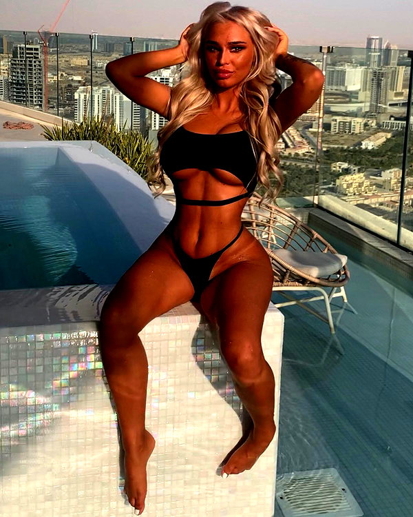 chloetamiii instagram image archive image