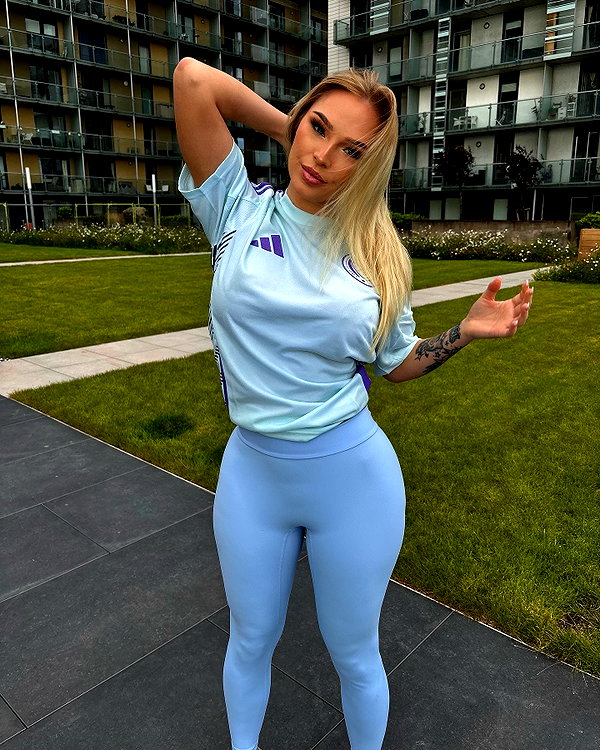 chloetamiii instagram image archive image
