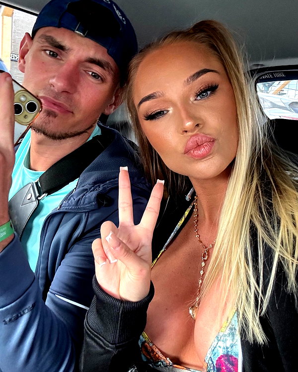 chloetamiii instagram image archive image