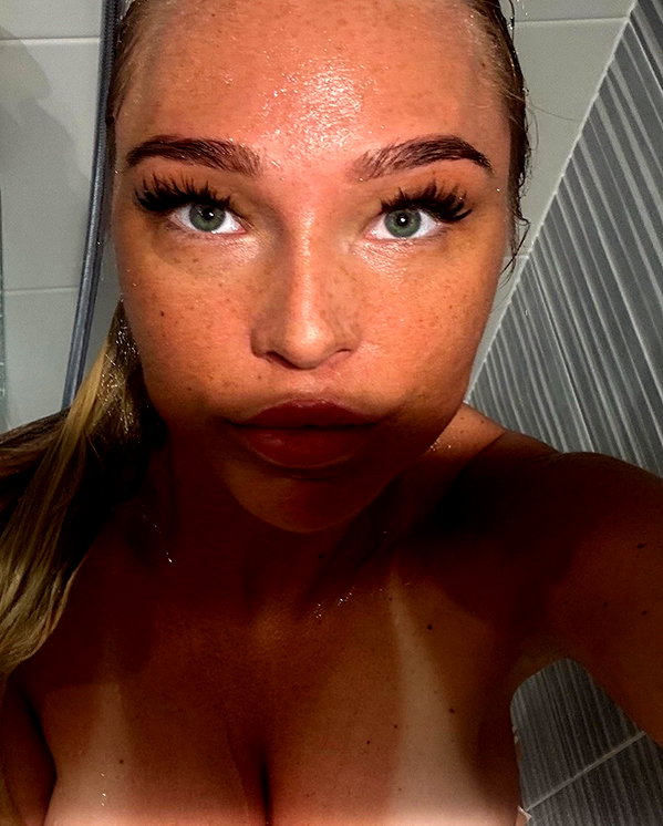 chloetamiii instagram image archive image