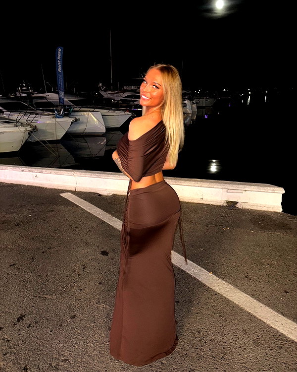 chloetamiii instagram image archive image