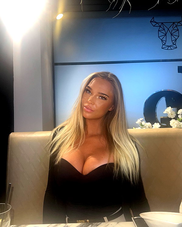 chloetamiii instagram image archive image