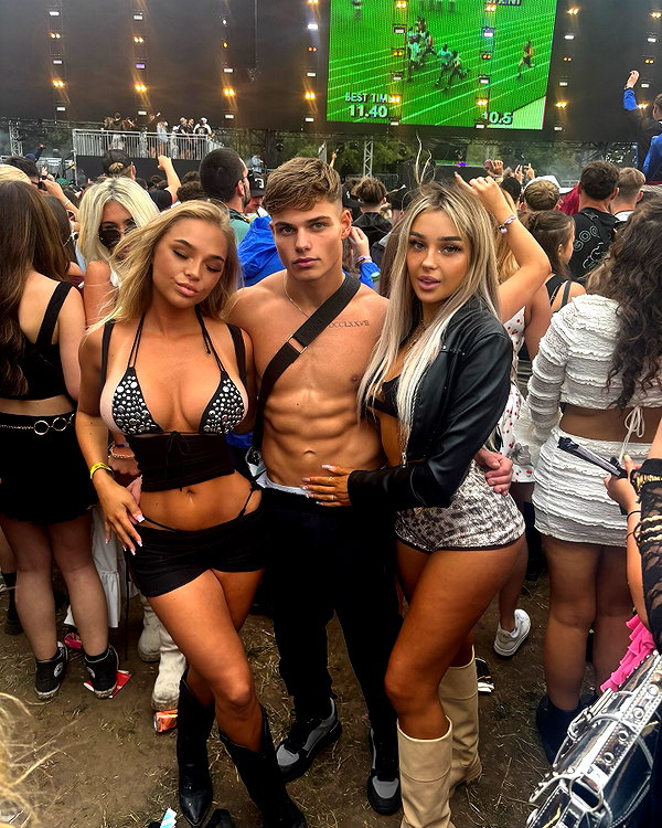 chloetamiii instagram image archive image