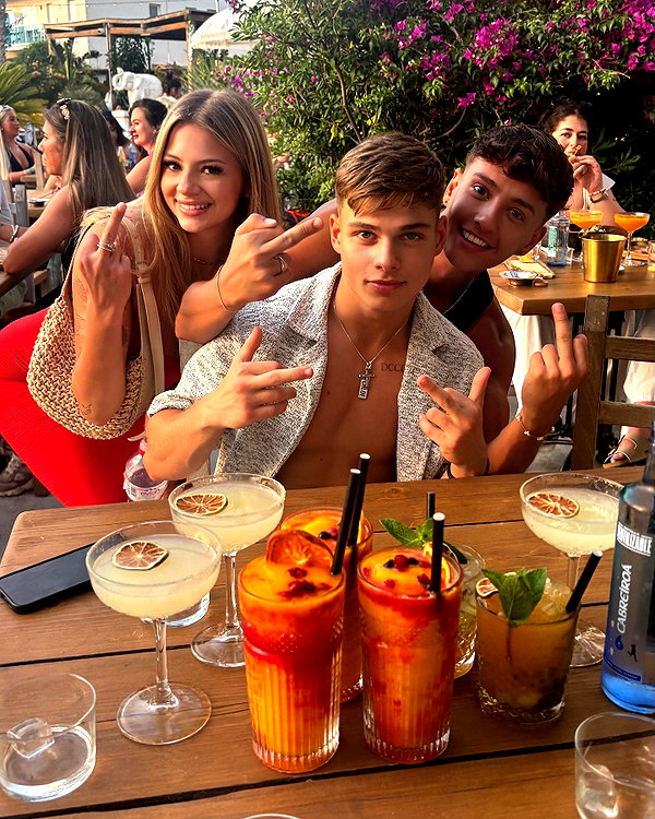 chloetamiii instagram image archive image