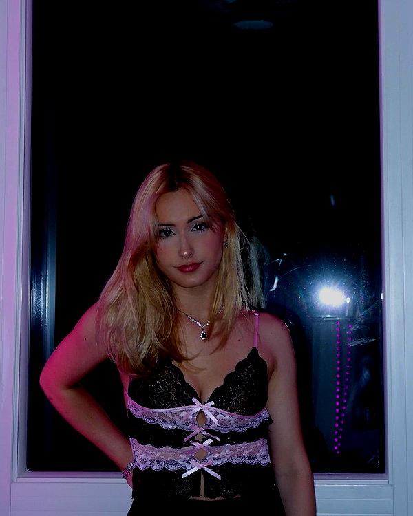 christinaborisow christinaborisow archive image