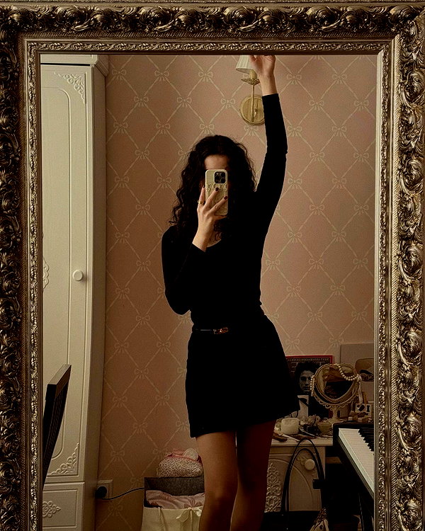 christinacharm instagram image archive image