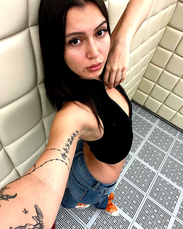 cialikechia instagram image archive image
