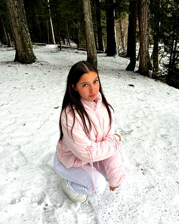 cialikechia instagram image archive image