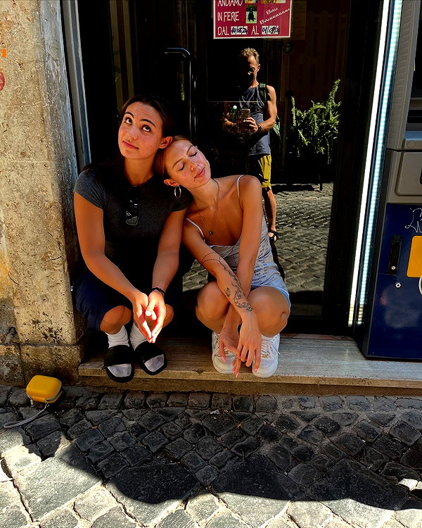 cialikechia instagram image archive image