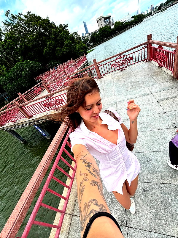 cialikechia instagram image archive image